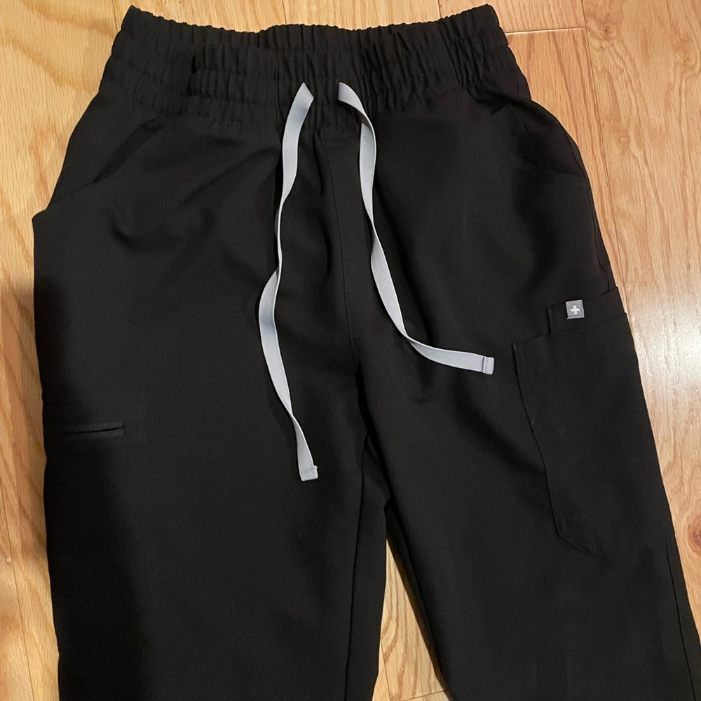 Figs high waisted yola scrub pants (original waist)